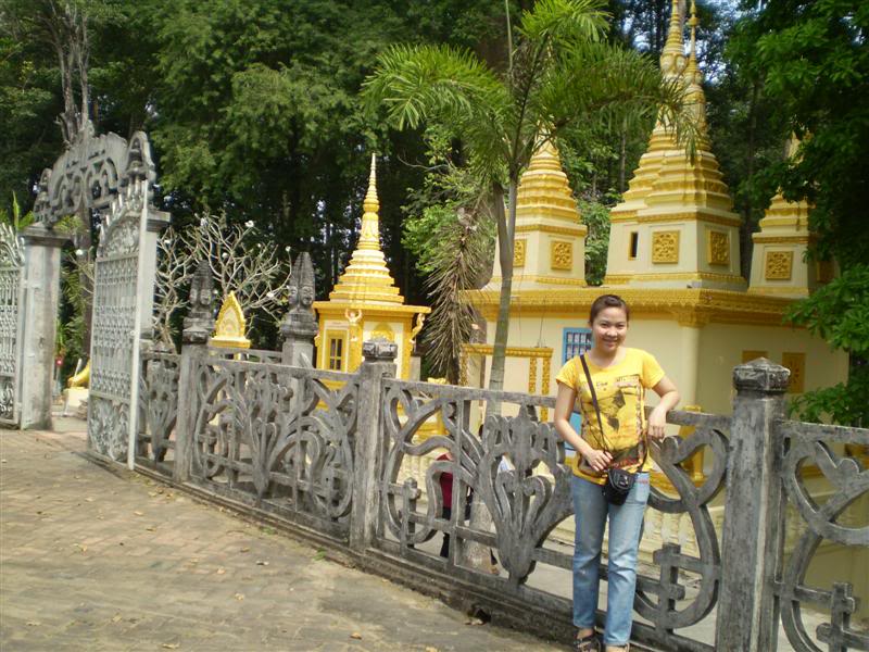 P1010530Medium.jpg