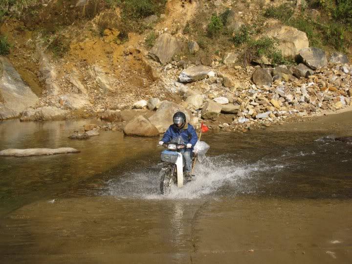 22739_1084591011310_1722443058_1665.jpg