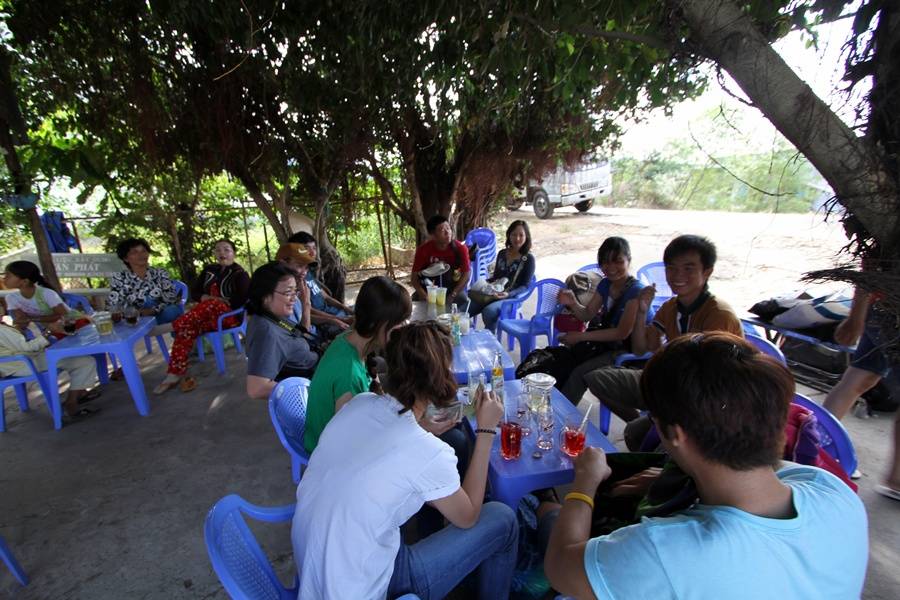 loanchau984.jpg