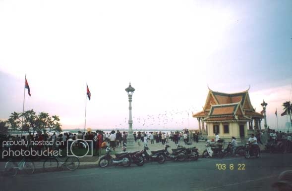 sang20phnompenh.jpg