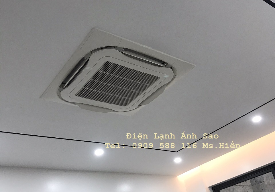 may-lanh-am-tran-daikin-fcf50cvm.jpg