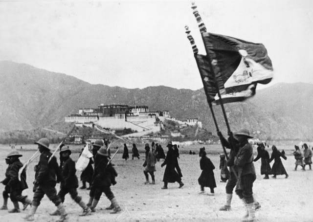 Potala_Past.jpg