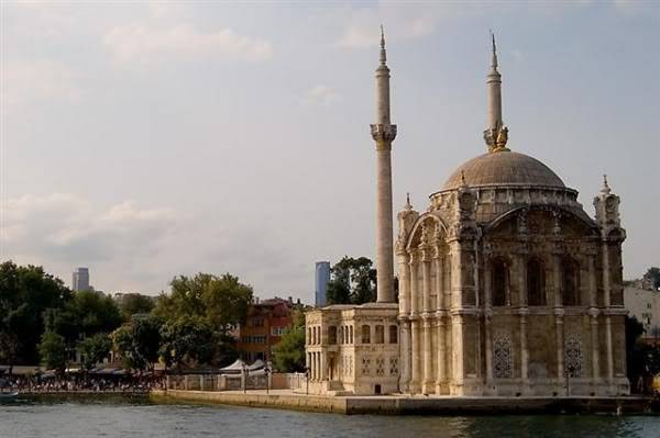 ortakoymosque3.jpg