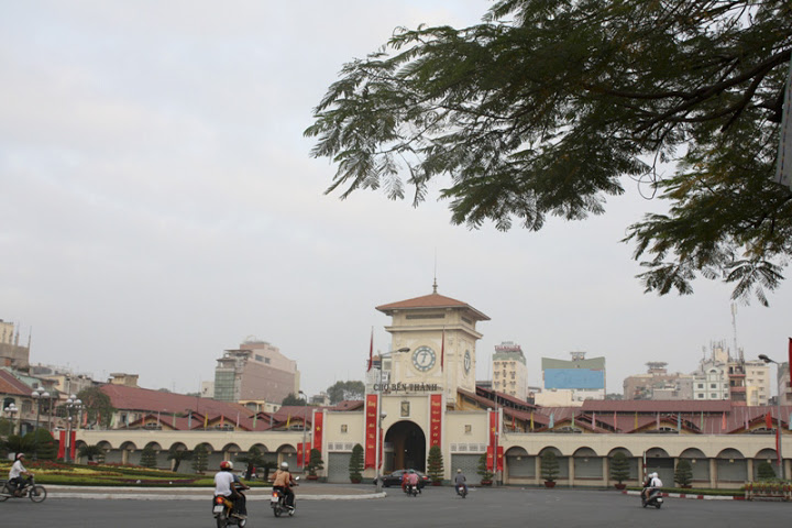 Cho%20Ben%20Thanh_1.JPG