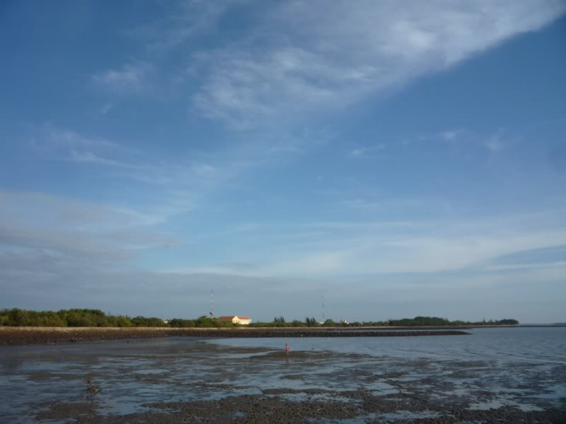 P1030221800x600.jpg