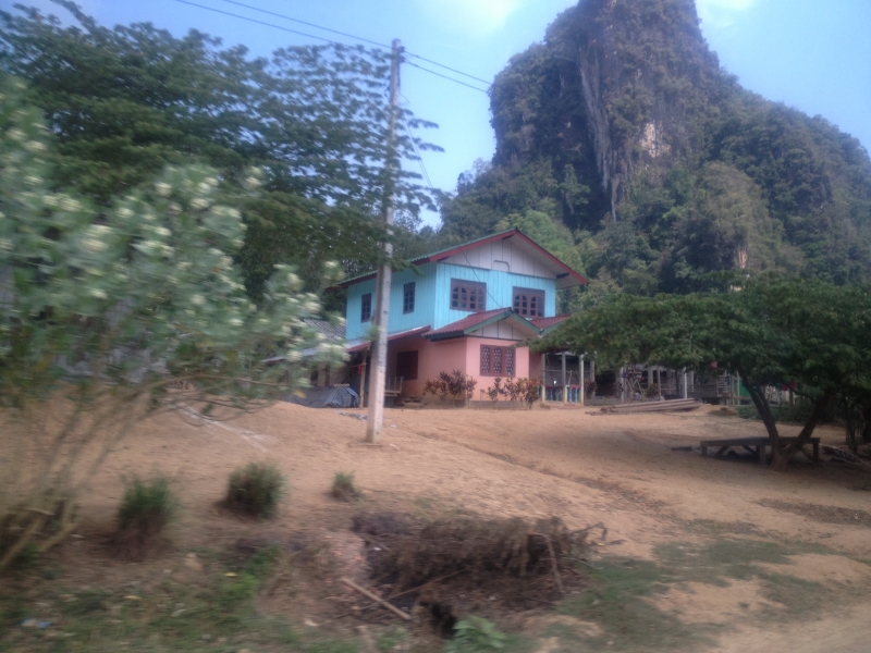 6tIrQ06.jpg