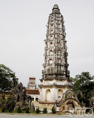 chuacole.jpg
