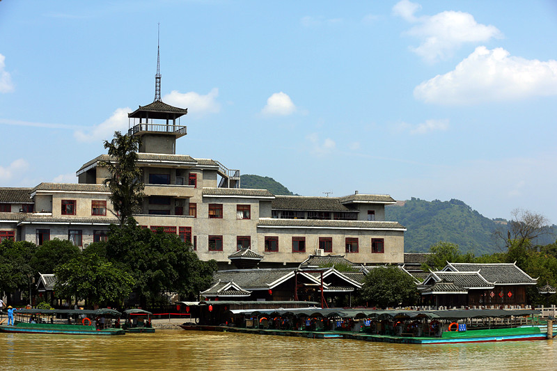 qn3c9931_526F672C.jpg
