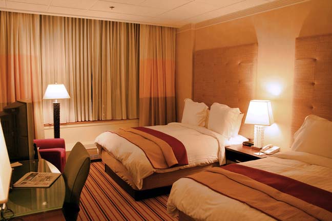 hotel-room.jpg