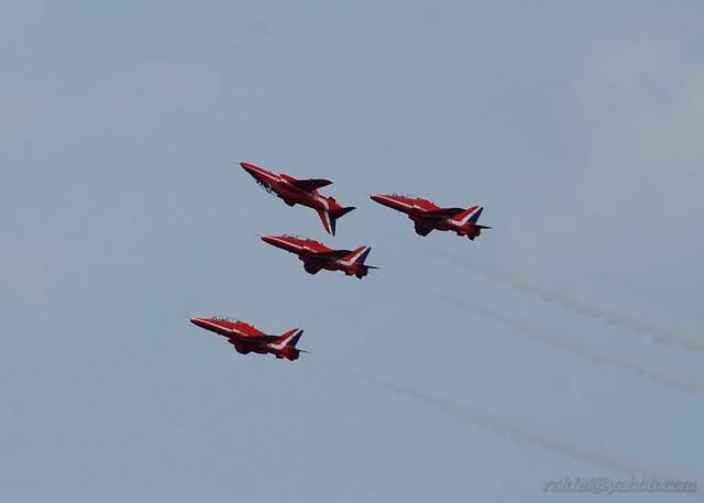 redarrow11.jpg