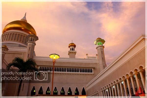 brunei30.jpg