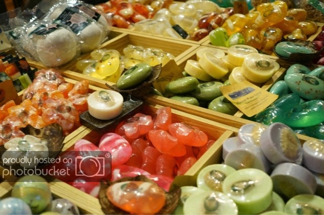 mua-gi-o-bangkok-thai-lan-5.jpg
