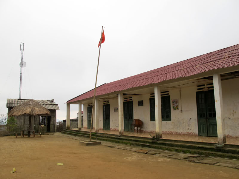 HongNgai2011775.jpg