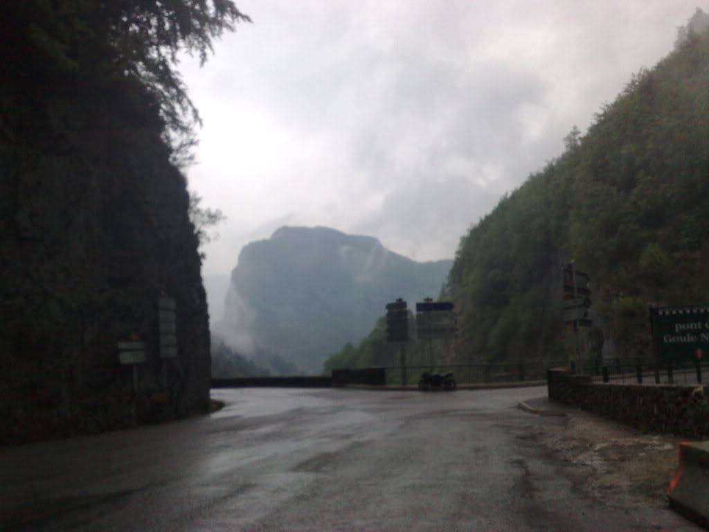 14052009079.jpg