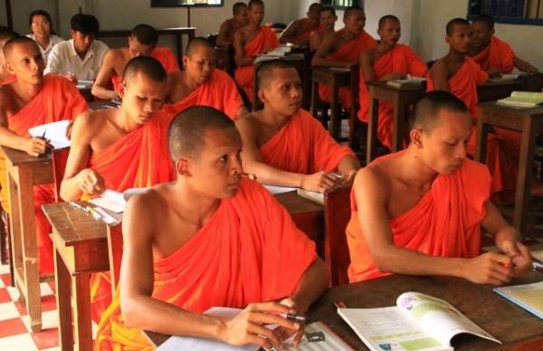 DituchuacuanguoiKhmer.jpg