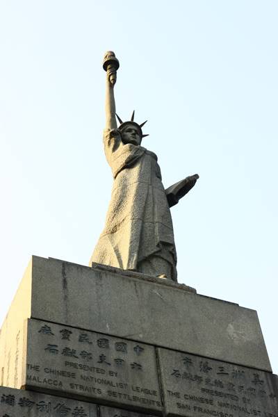 hoanghoacuong14.jpg