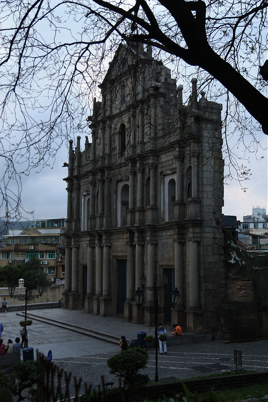 7353659676_2c382fca59_c.jpg