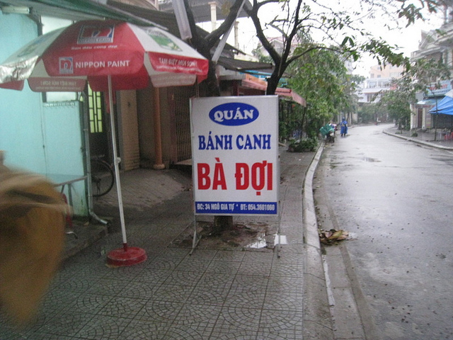 5625992339_002c22e1e1_z.jpg