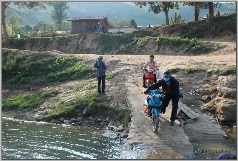 Lao_2009_6_0523.jpg