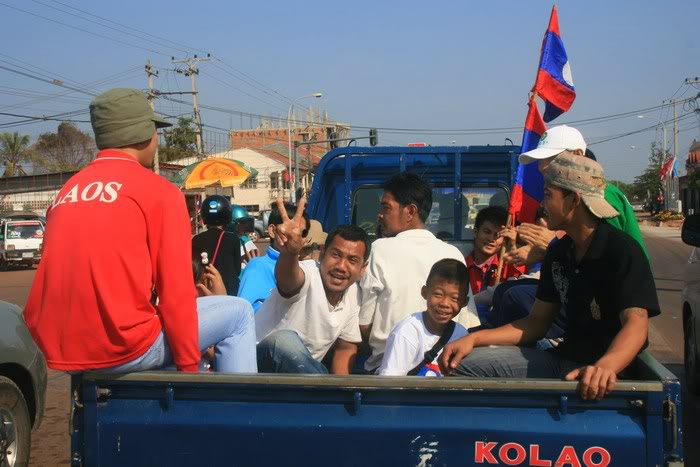 lao143-1.jpg