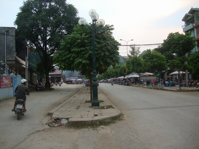 2010-09-21-cd-mb-0879-trung-khanh.jpg