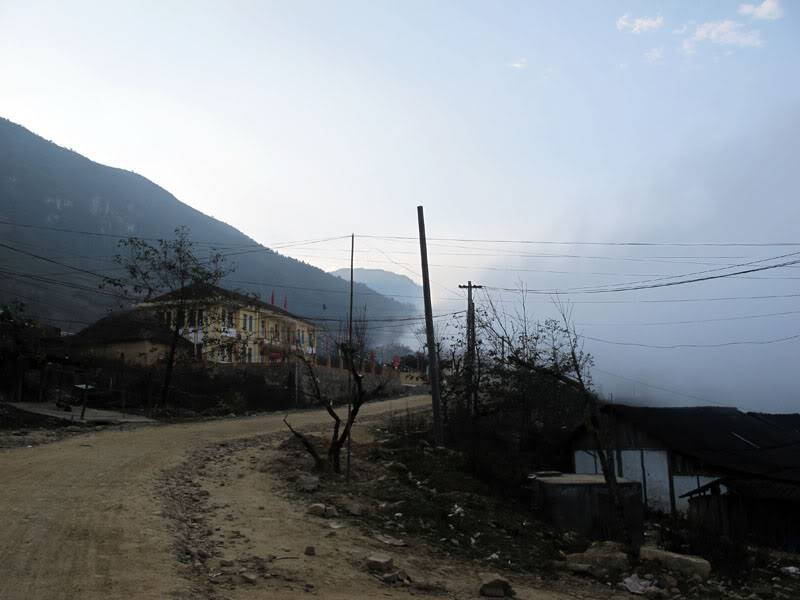 HongNgai2011242.jpg