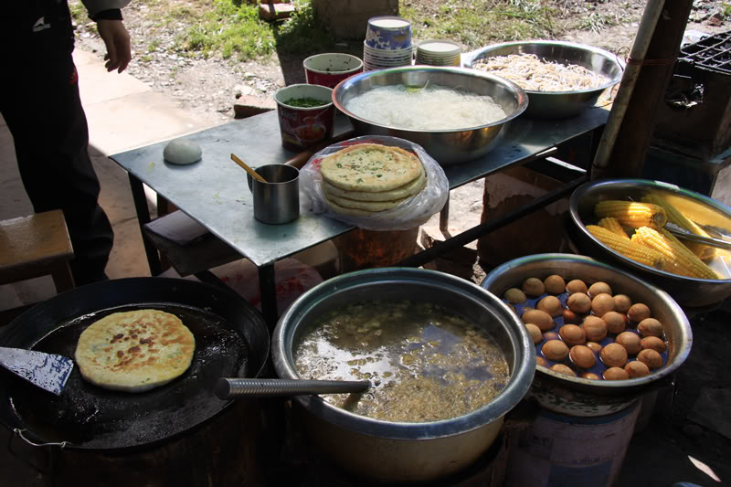 hoanglong6.jpg