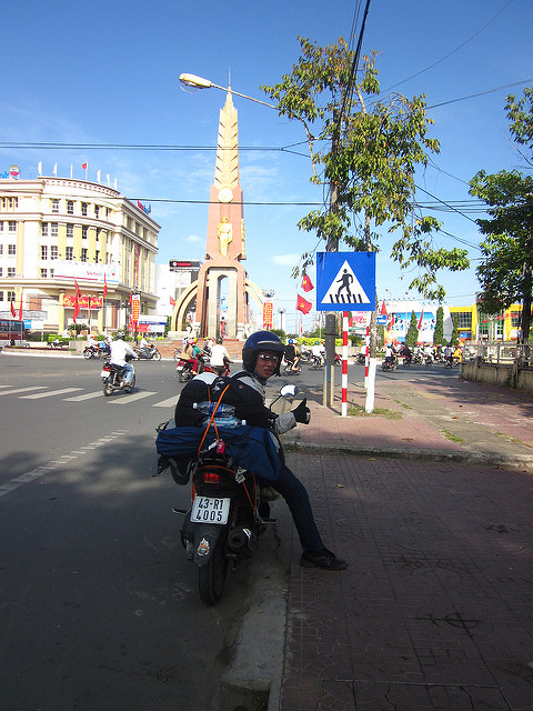 6885022691_d77edbec6c_z.jpg