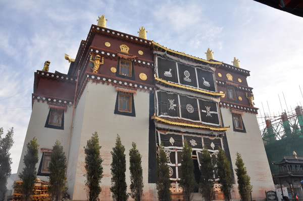 shangri-la54.jpg