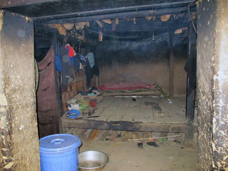 HongNgai2011290.jpg