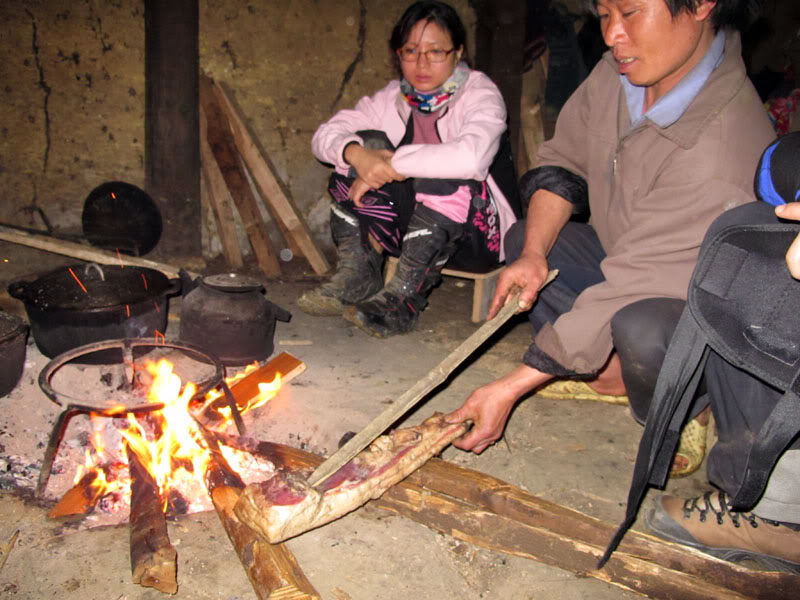 HongNgai2011398.jpg