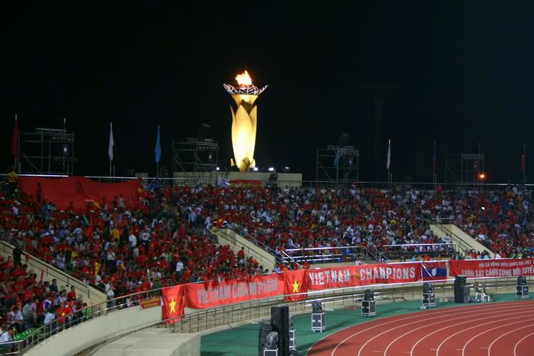 lao150.jpg