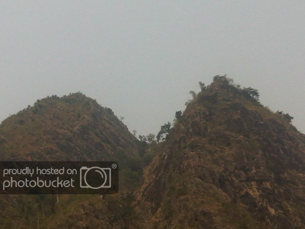 IMG00448-20120304-1053.jpg