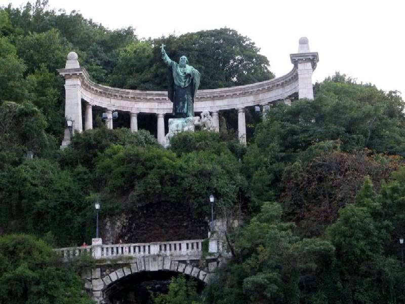 GellertMonument.jpg