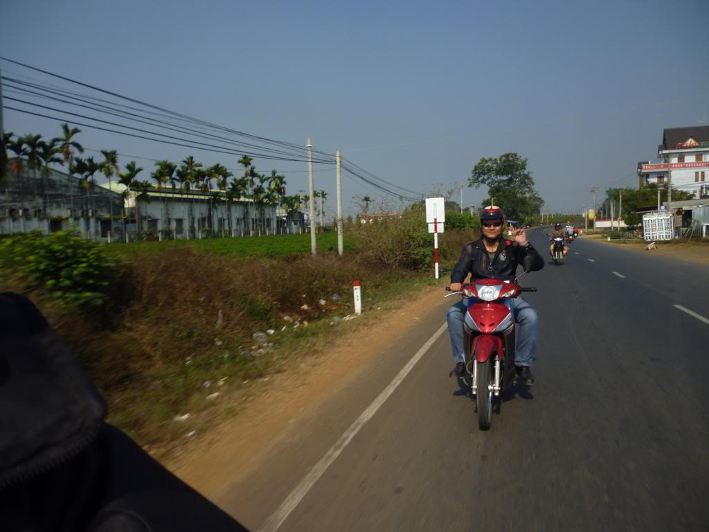 P1010825_zpsaceeba9c.jpg