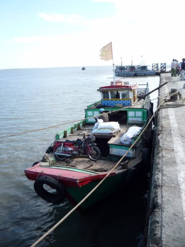 P1030106800x600.jpg