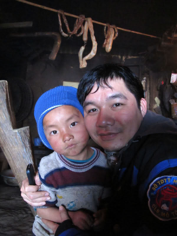 HongNgai2011532.jpg
