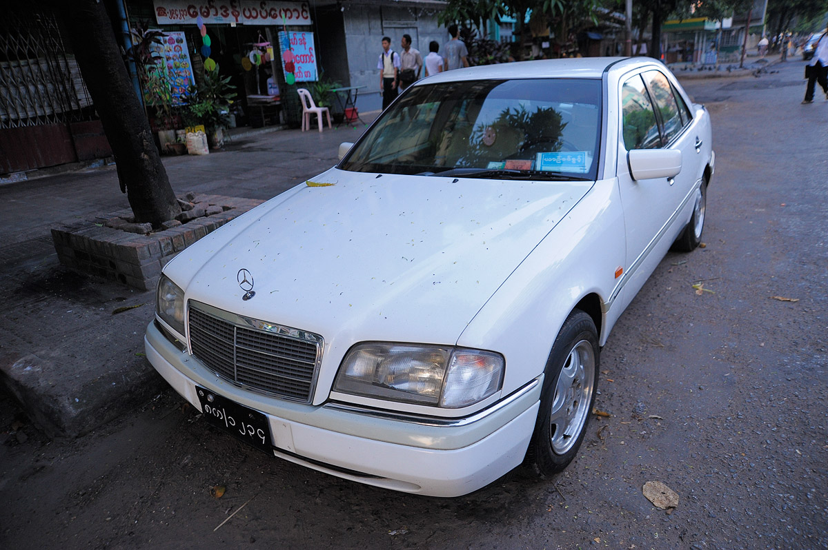 105a.jpg