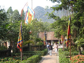 280px-Hoaluk3.jpg