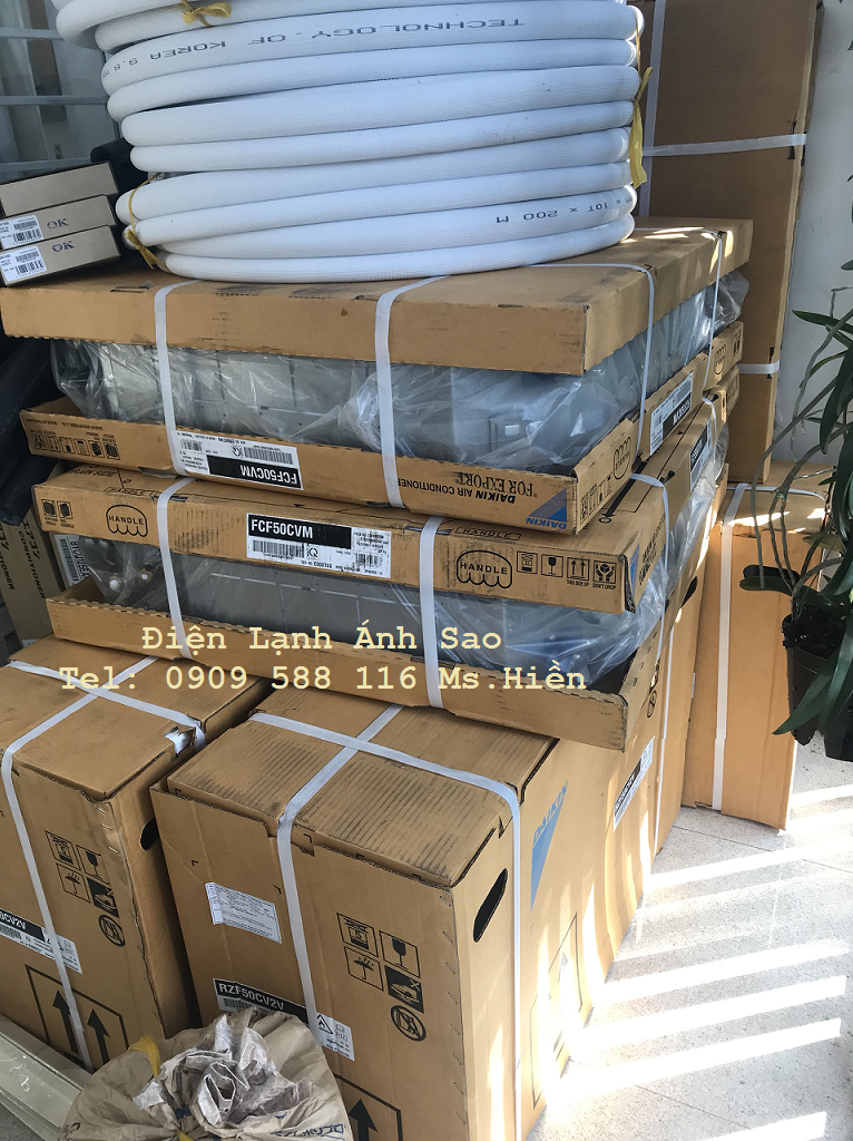 may-lanh-cassette-am-tran-daikin.png