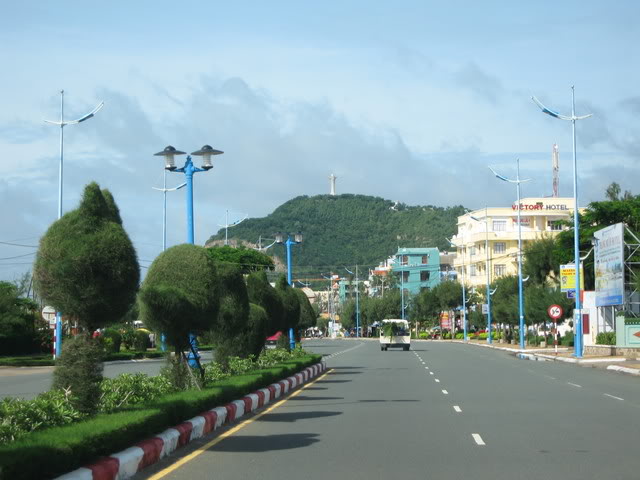 luuminhphuong_k28N5_1_26_ar.jpg