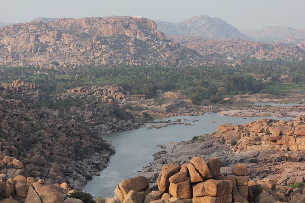 Du lịch Hampi: sông Tungabhadra