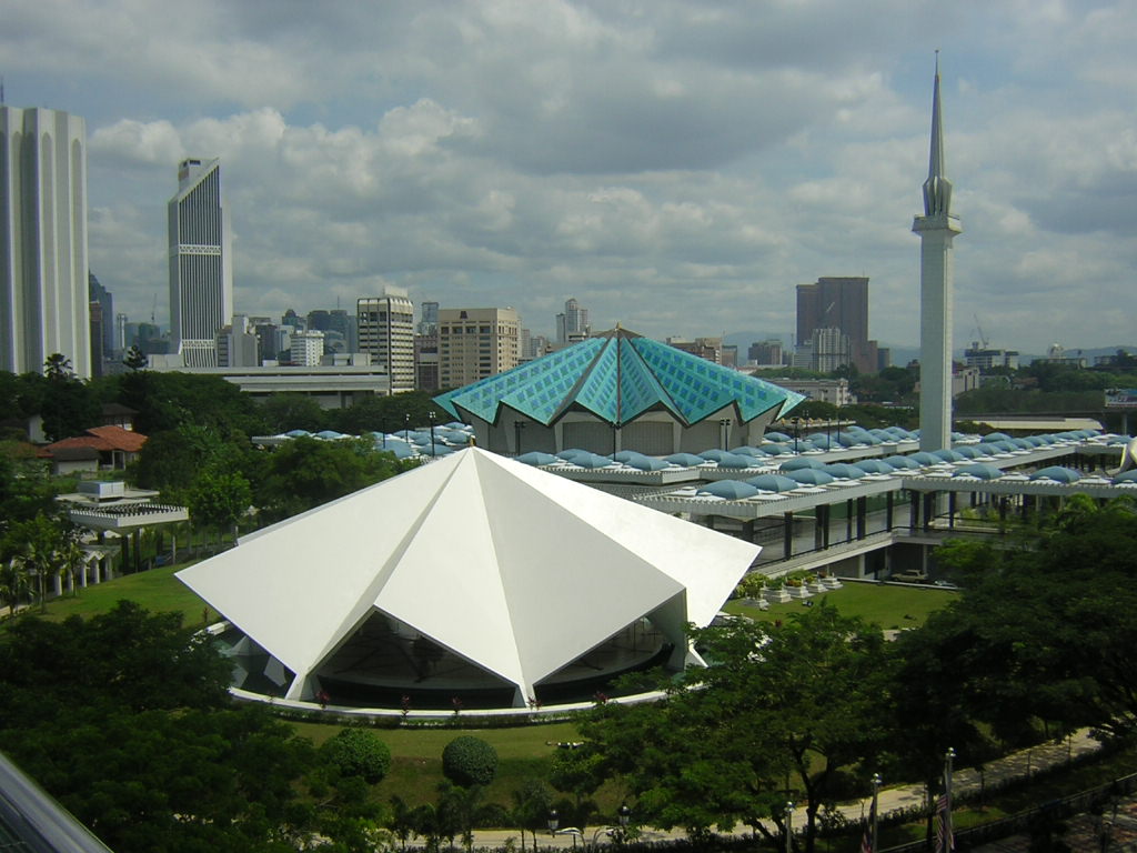 Masjid_Negara_KL.JPG