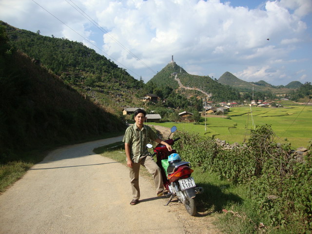 2010-09-19-cd-mb-0406-dong-van-lung-cu.jpg