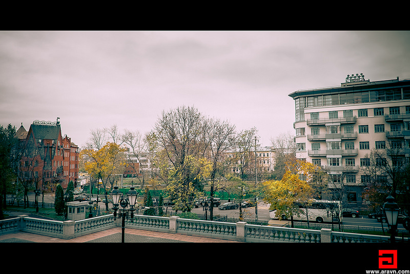 30201941944_f9298f707e_c.jpg
