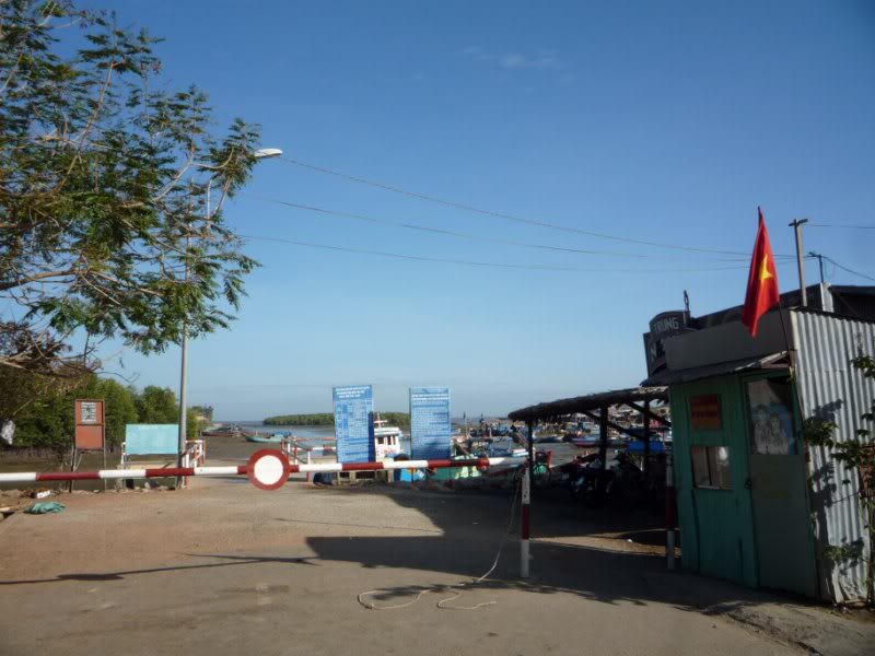 P1030099800x600.jpg