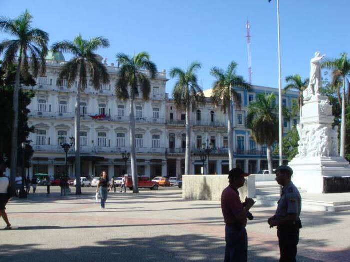 DSC00859-1.jpg