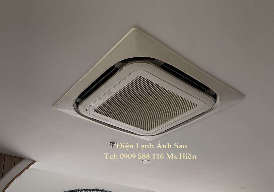 dieu-hoa-am-tran-daikin-1-chieu.jpg