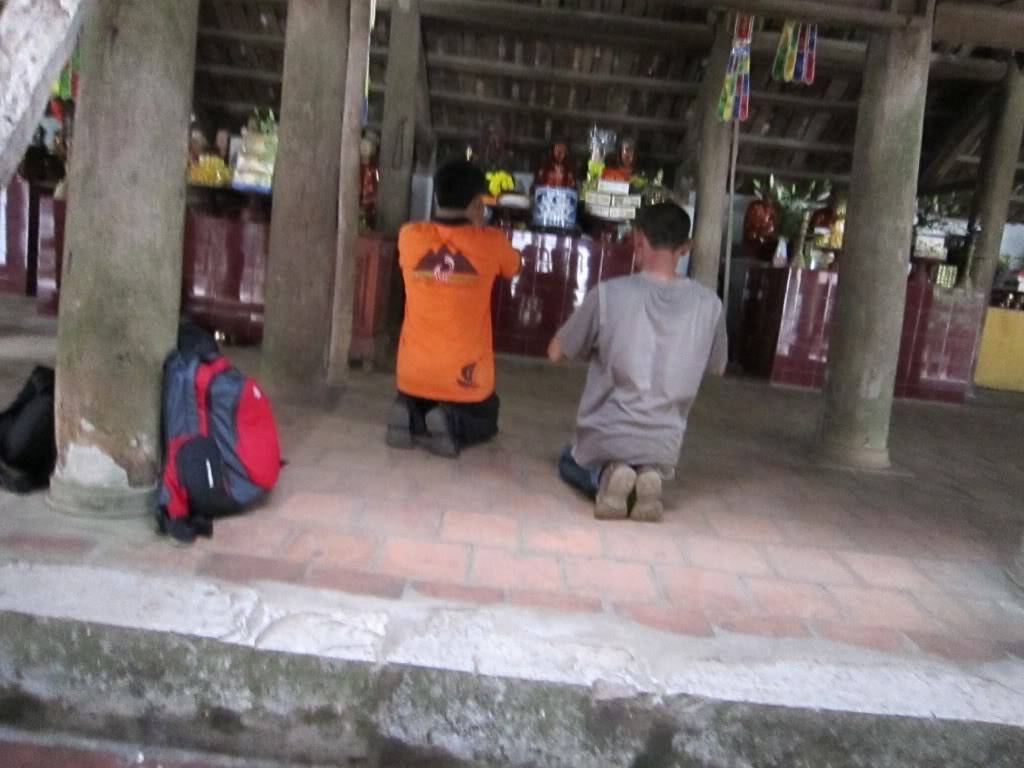 congaichupbovachuDo.jpg