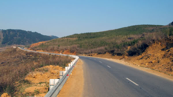HongNgai2011086.jpg